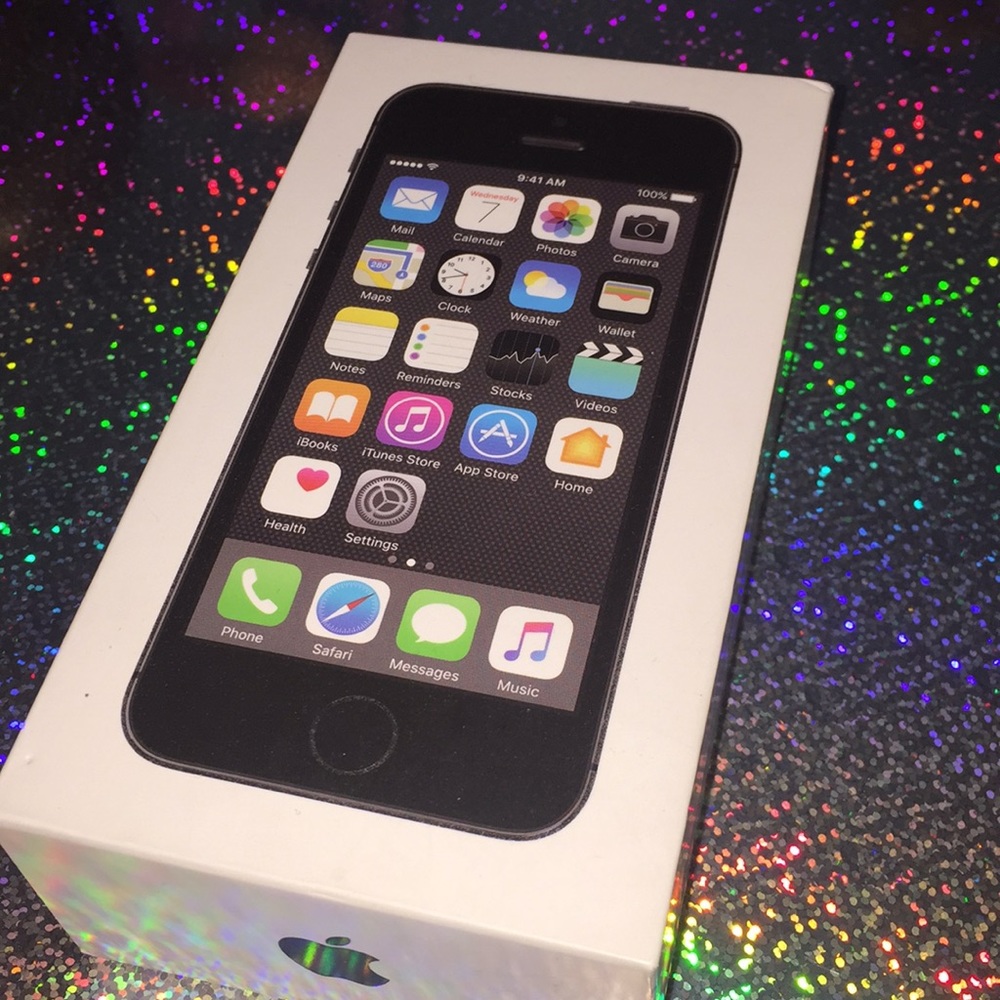 iPhone 5s space grey